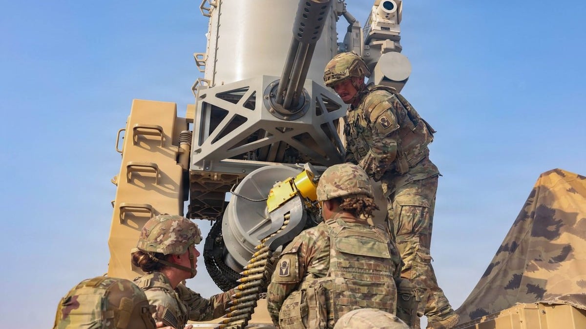 US military reloads Phalanx air defense system in Middle East