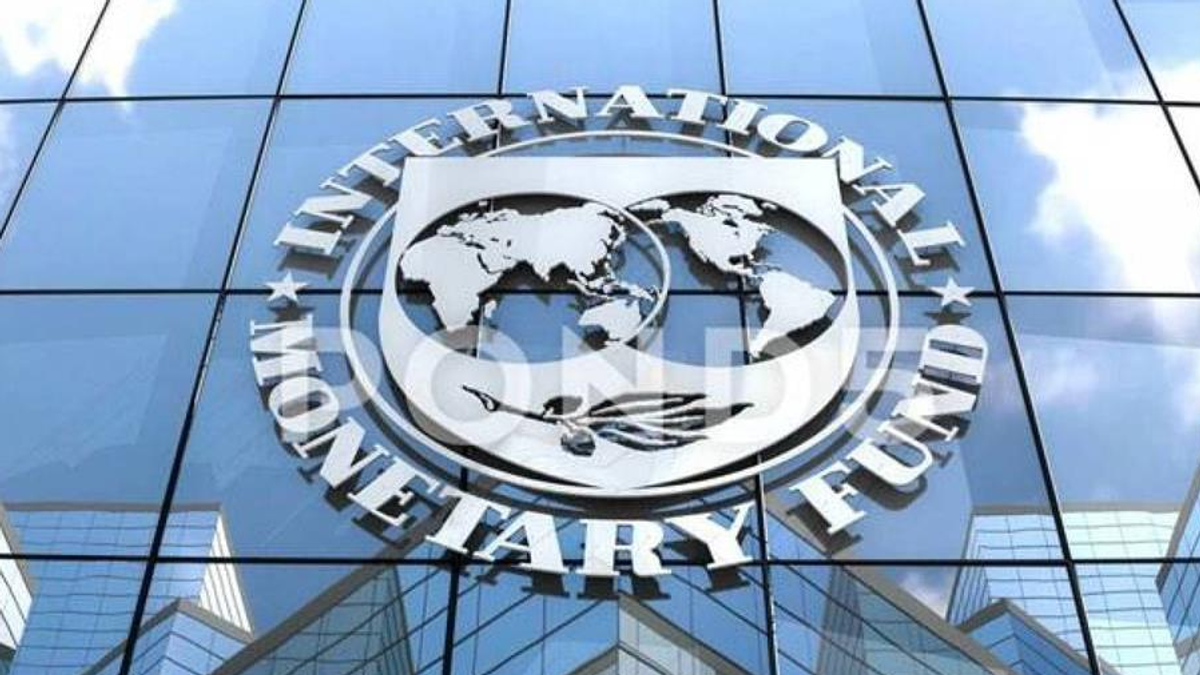 IMF urges Lebanon to prioritize shareholder losses over depositors