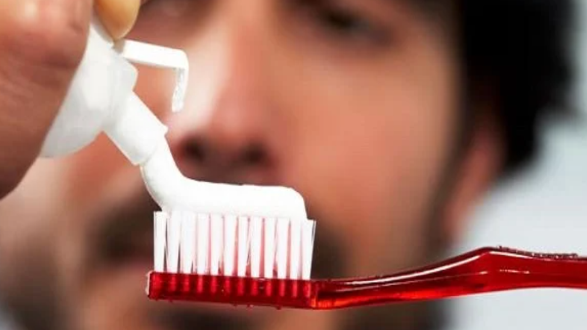 Doctors warn hidden mouth symptoms may signal serious diseases
