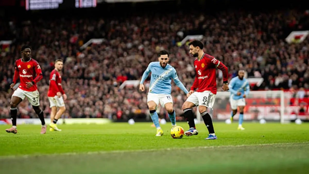 Manchester derby lineups revealed for Premier League clash