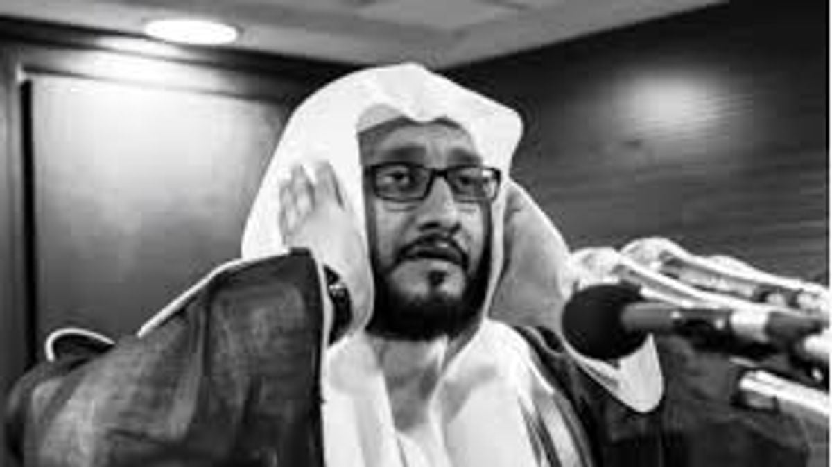 Ibrahim Adel Al-Madani, Grand Mosque muezzin, dies at 51