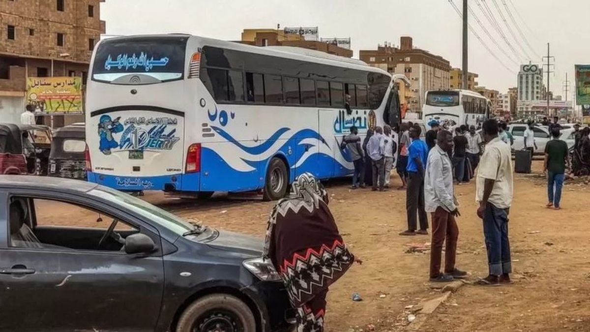 Two Egyptian truck drivers killed, third injured in Khartoum shooting