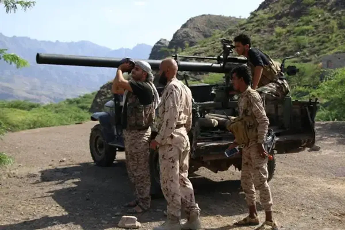 Yemeni government forces seize Bab al-Mandab Strait and Mayun Island