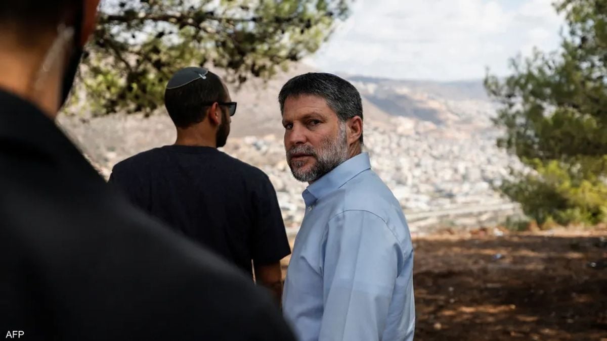 Israeli finance minister warns Egypt over Sinai in case of attack