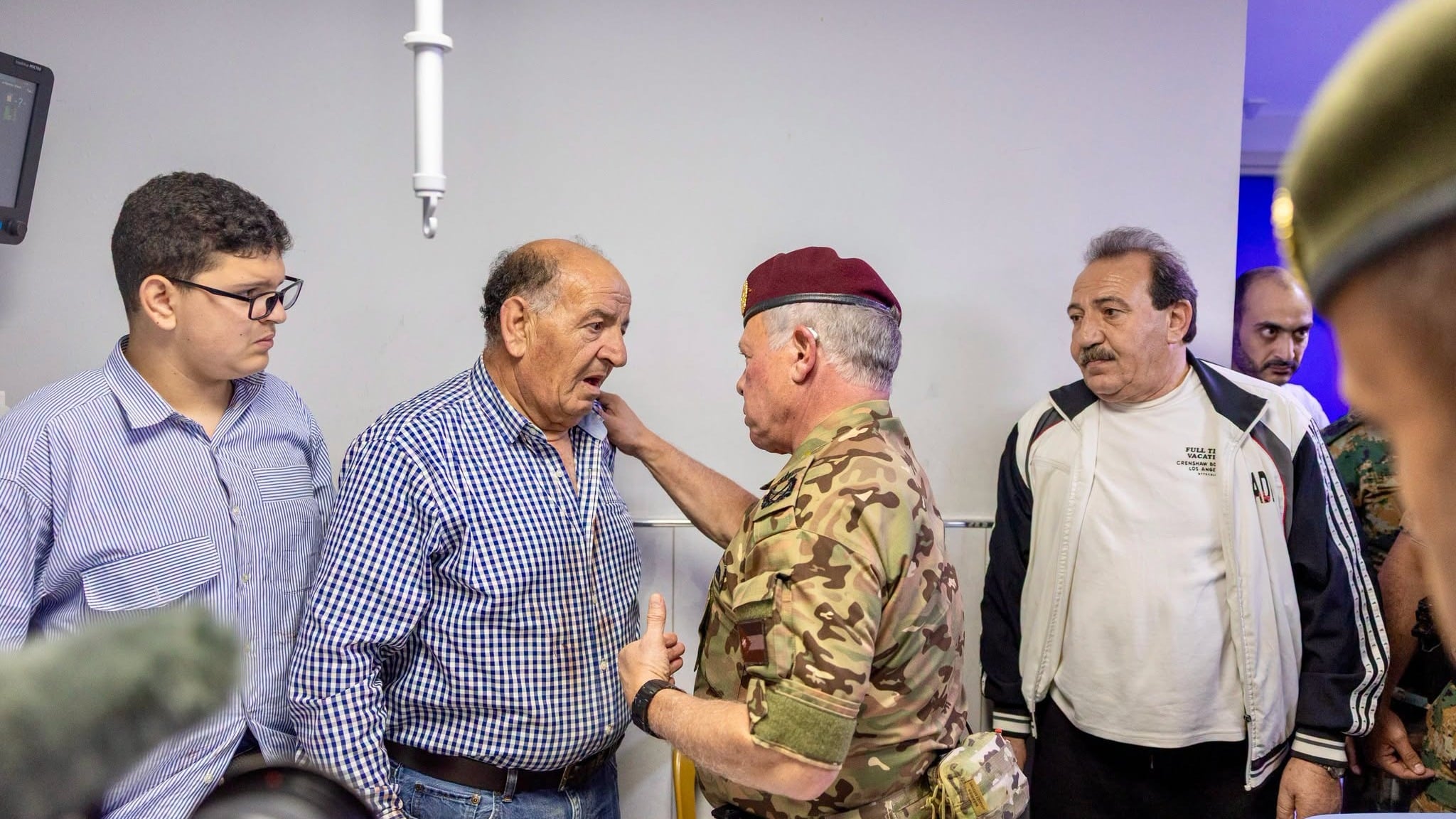 Jordanian PM: All state agencies working to apprehend Karak church attackers