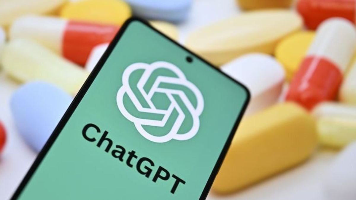 Cardiology expert warns against using ChatGPT for medication advice