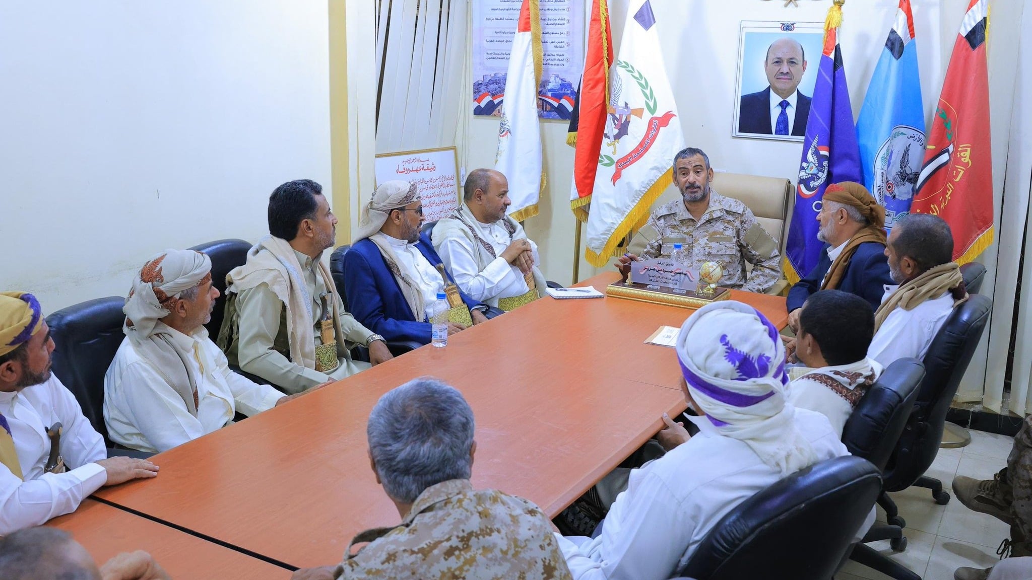 Yemen's chief of staff, resistance leaders discuss boosting public support for armed forces