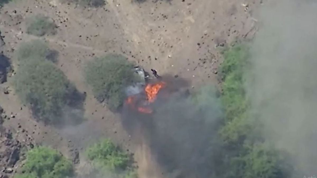 Yemeni 'Shield of the Nation' forces strike Houthi vehicle in Lahj