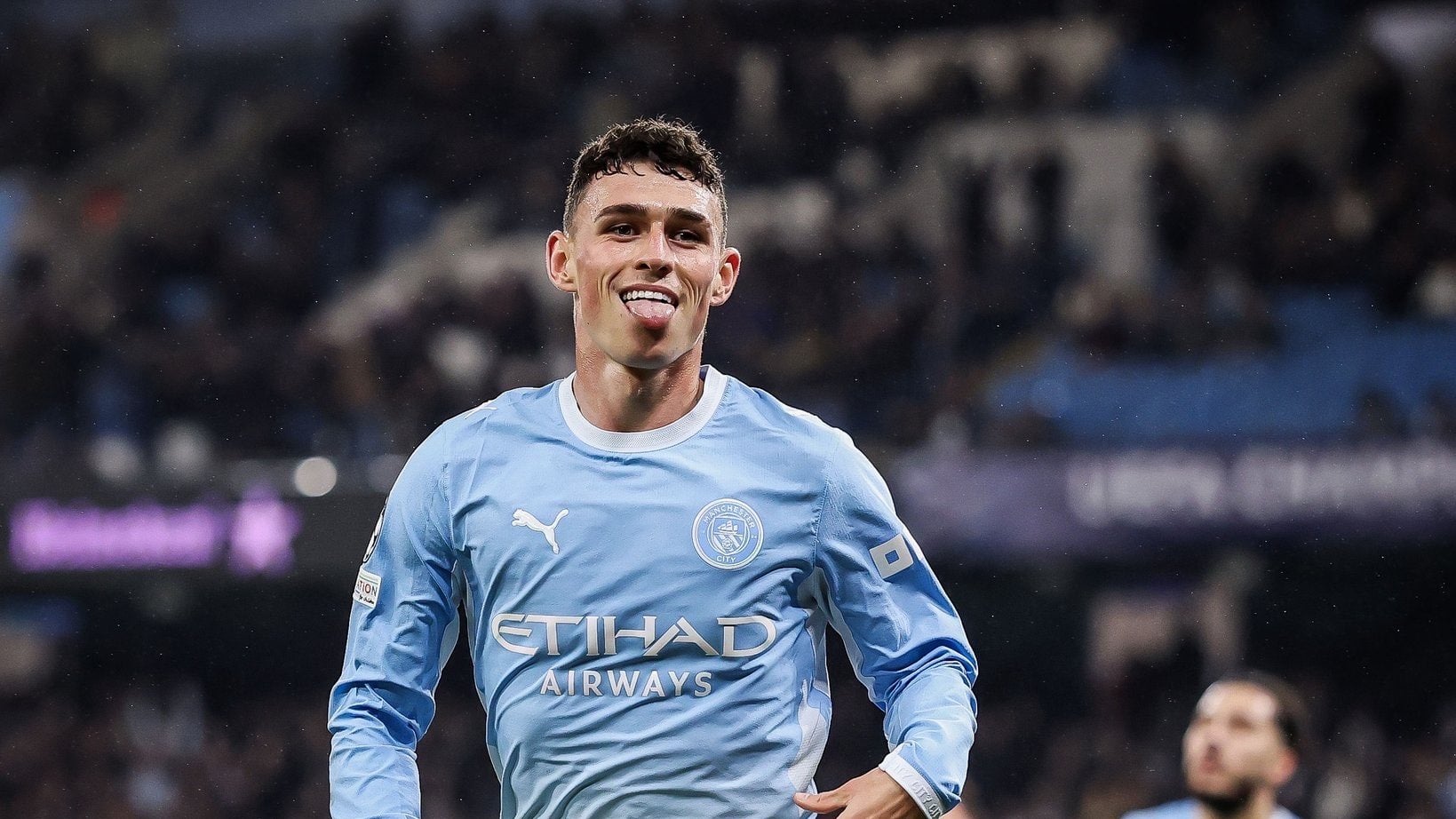 Phil Foden célèbre un but avec Manchester City