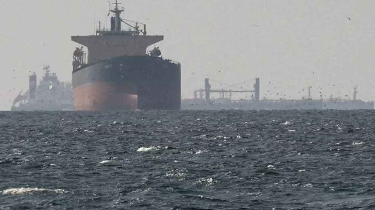 Gulf oil flows surpass pre-war levels despite Iranian attacks