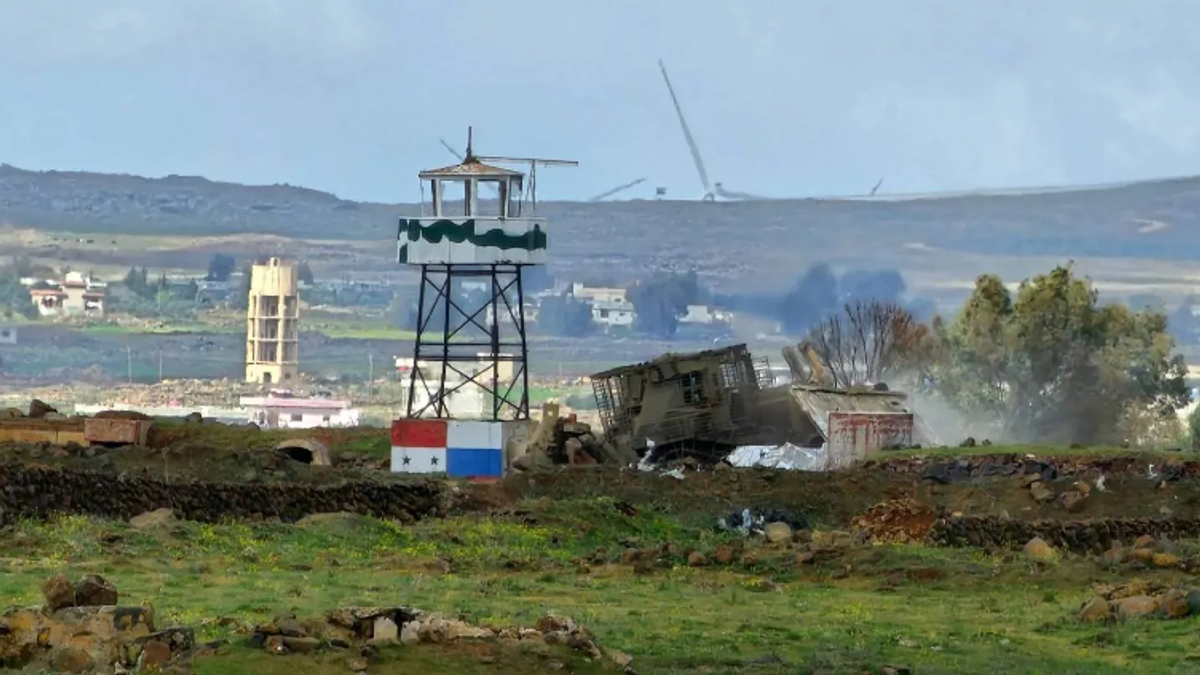 Israeli forces continue razing farmland in Quneitra for 'Sufa 53' barrier