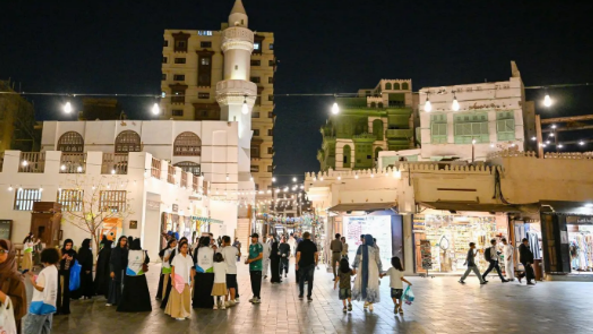 Gulf Cup fans explore Jeddah’s historic markets and cultural heritage