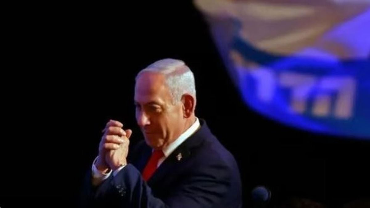 Thousands rally in Tel Aviv urging coalition with Arab parties