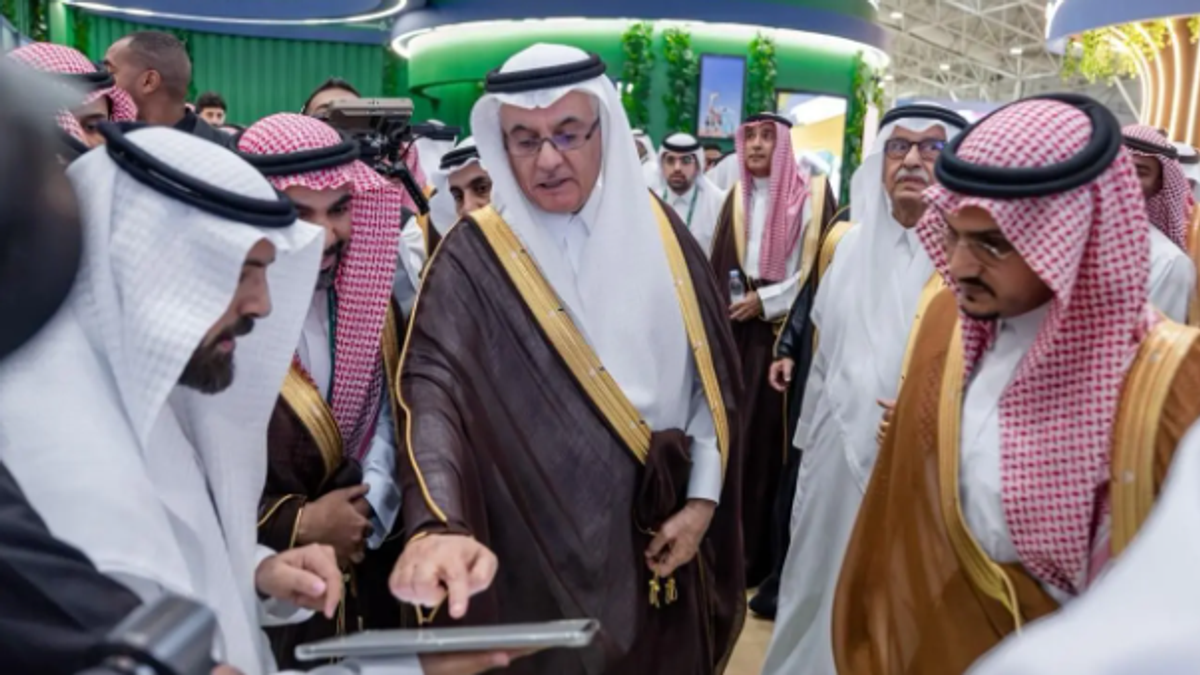 Saudi Arabia launches farmer training kits to boost adoption of modern agricultural technologies