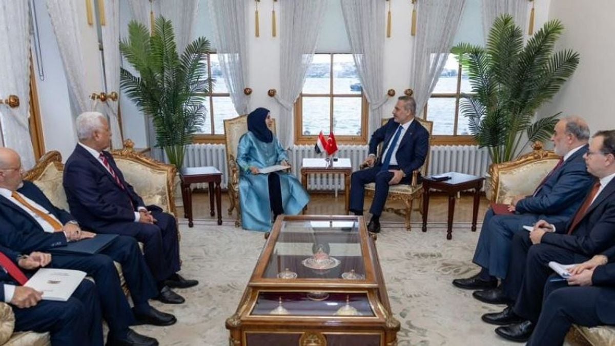 Yemeni, Turkish foreign ministers discuss bilateral ties and regional developments