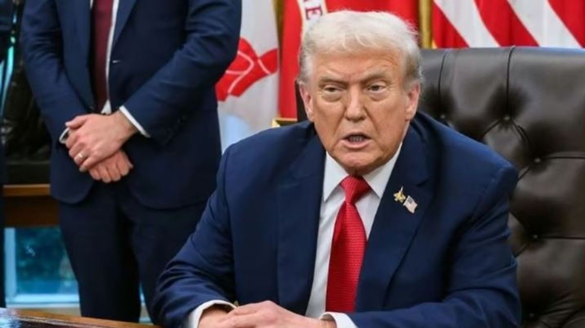 Wall Street Journal: Trump leaning toward resuming military action against Iran