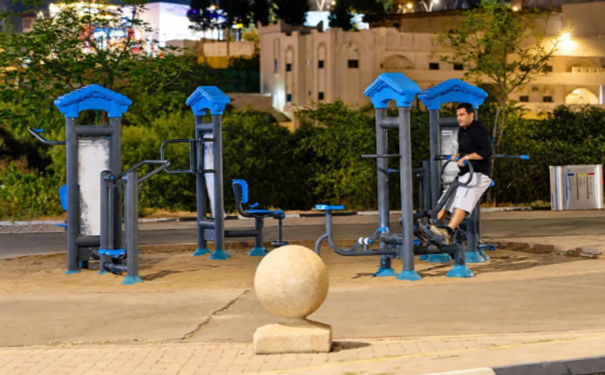 Al-Baha Municipality upgrades walking tracks with fitness equipment