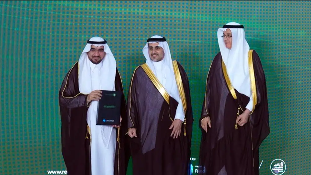 Qassim University signs MoUs with ARASCO and Estidamah