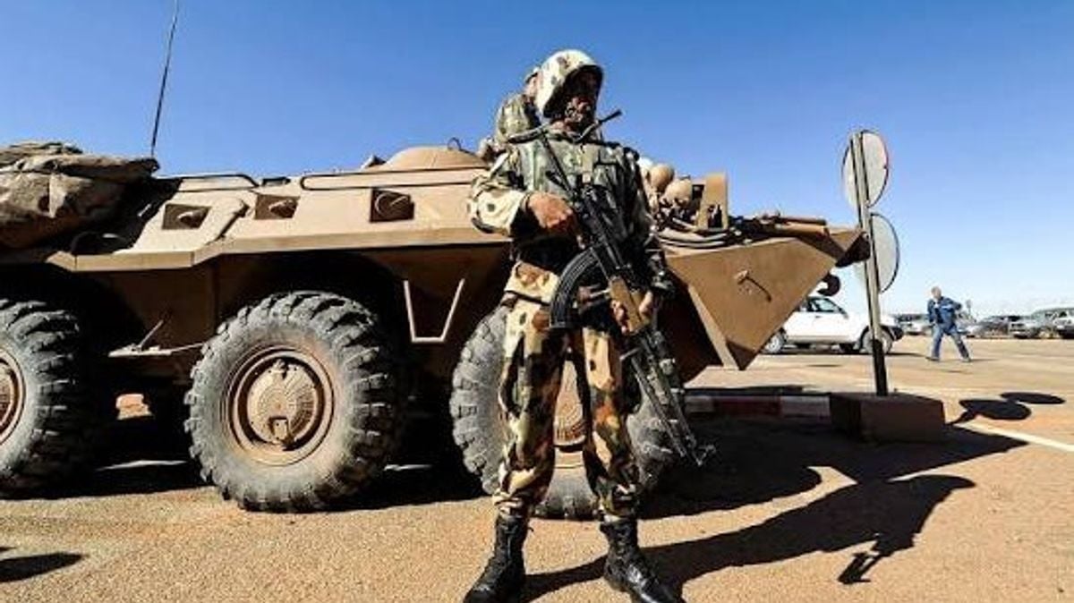 First Algerian military convoy arrives in Niger in rare cross-border deployment
