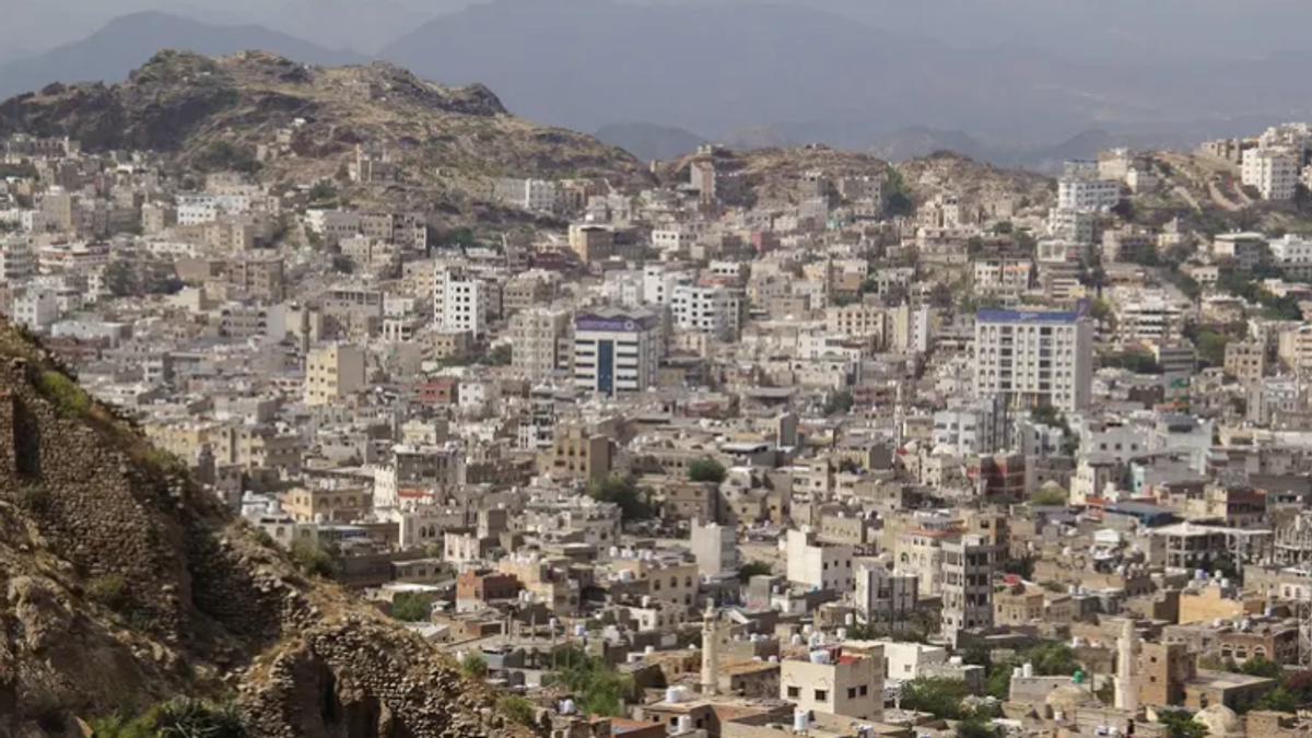Yemeni analyst hails Taiz residents’ resilience under Houthi siege