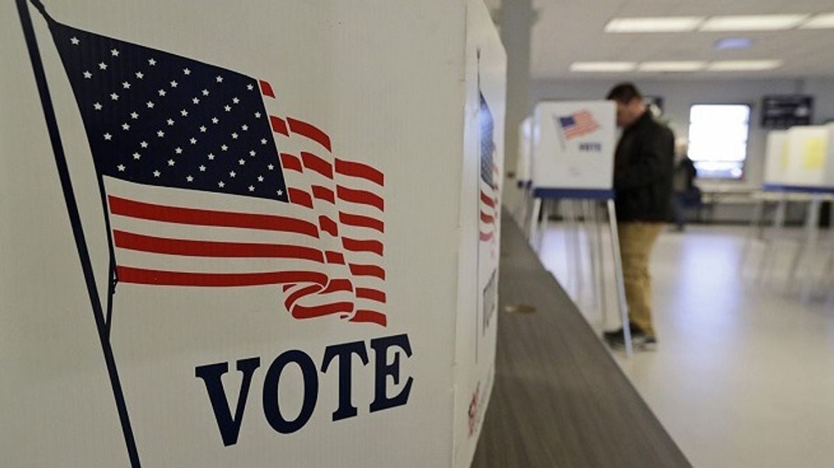 Telegraph: Iran plotting cyberattacks to influence US midterm elections