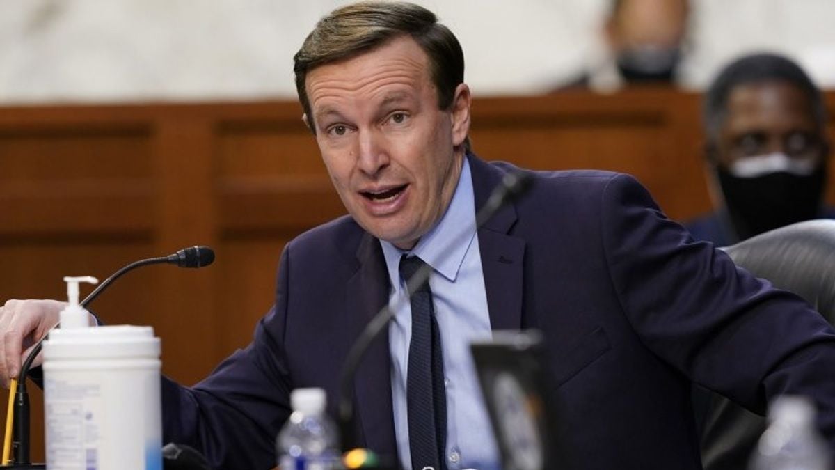 US Senator Murphy warns Trump’s reported Iran strike plan is ‘madness’