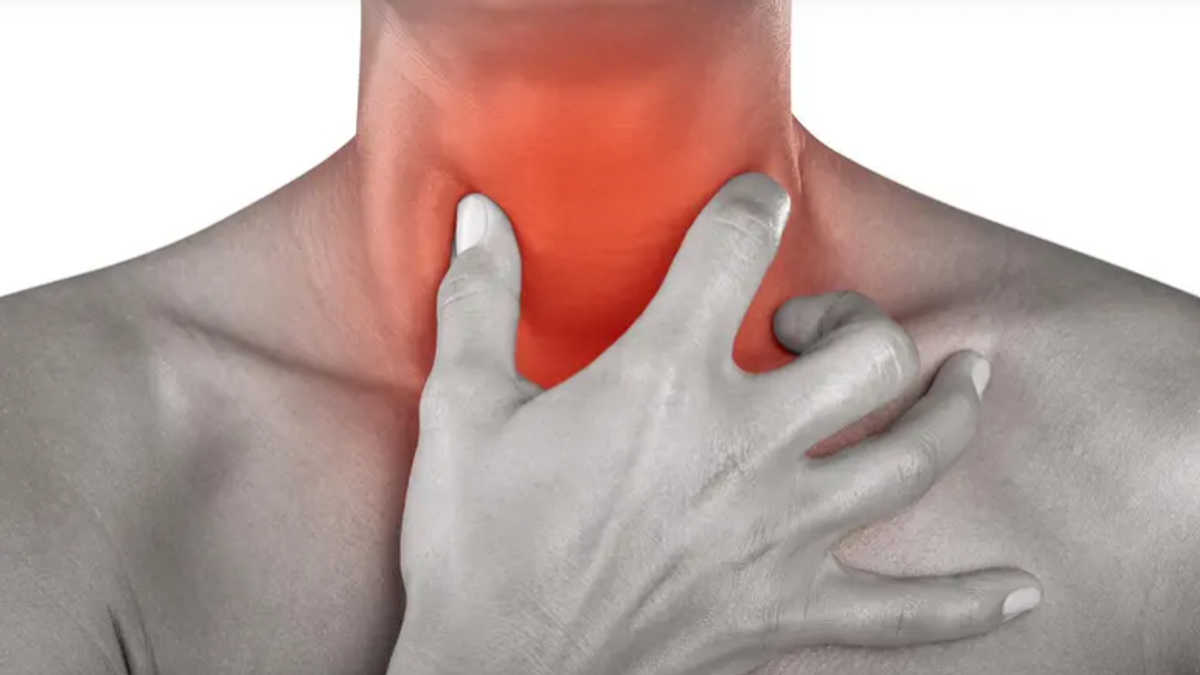 Experts link sore throat to dry indoor air, offer relief tips