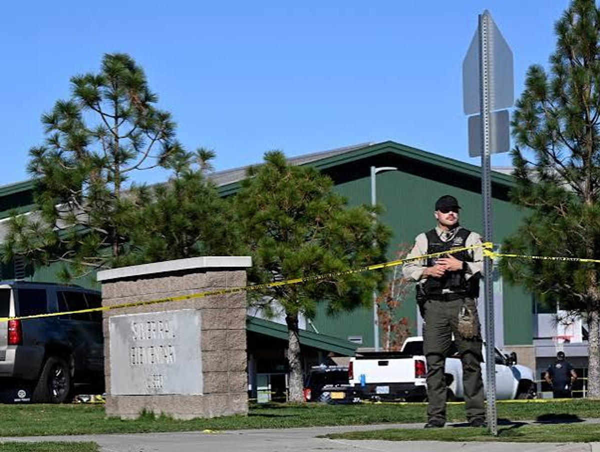 Gunman kills four, including three children, in Oregon elementary school shooting