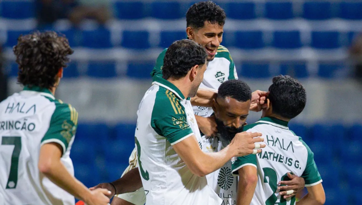 الأهلي يكسب الفيحاء بثلاثية في الجولة العاشرة من دوري روشن