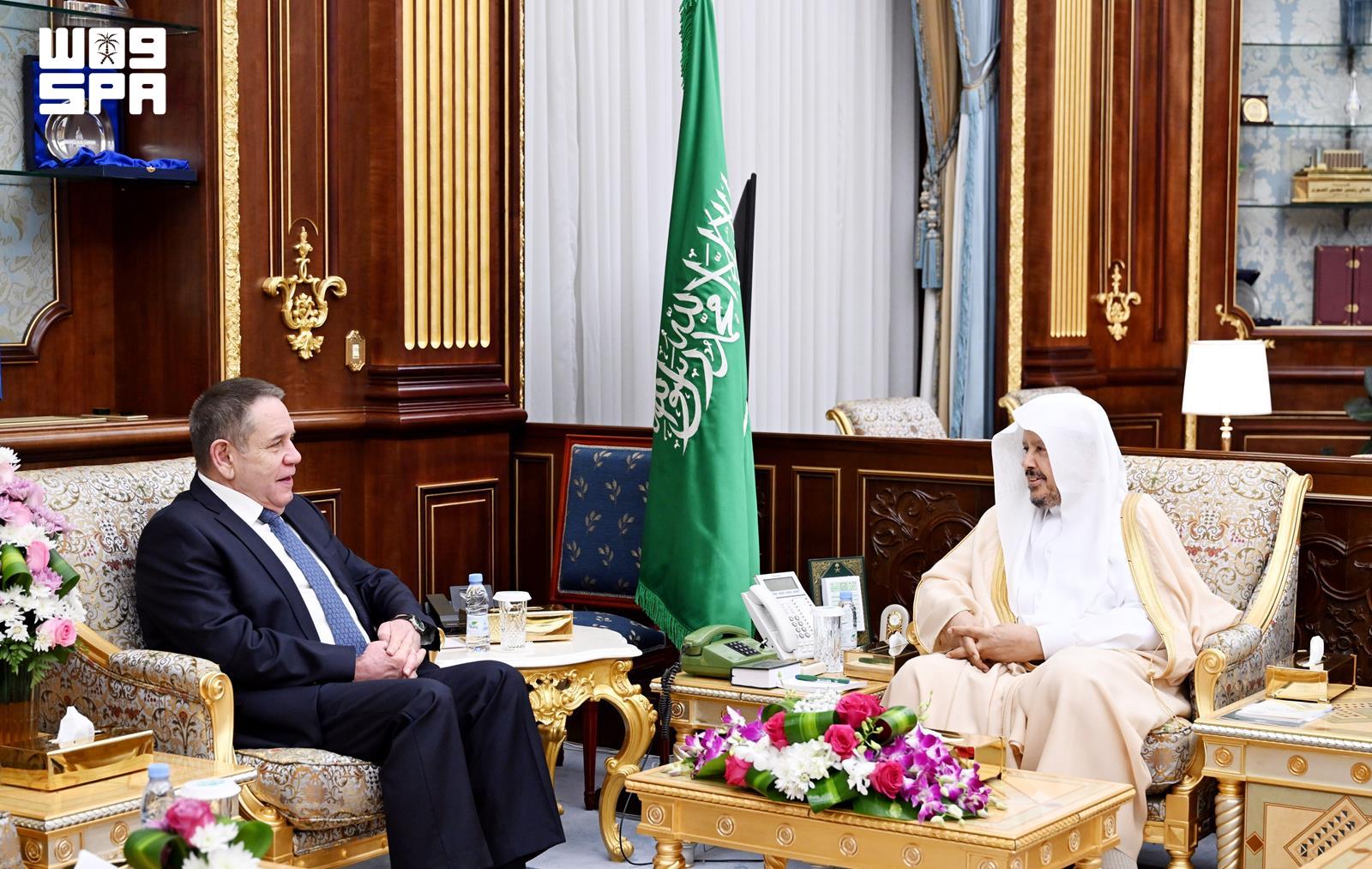 Shoura Council chief, Russian ambassador discuss boosting ties