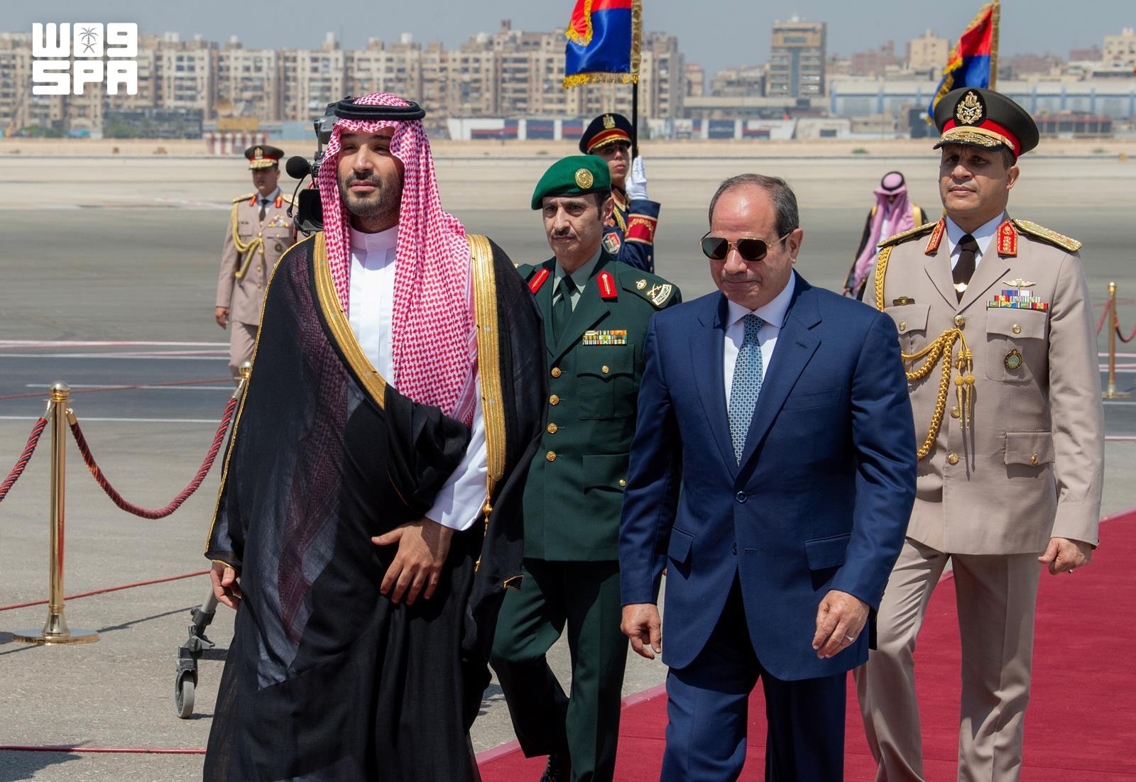Crown Prince Mohammed bin Salman arrives in Cairo, welcomed by Egypt's president