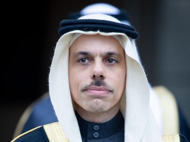 Saudi foreign minister says Iran stalling at Vienna talks, hopes for progress
