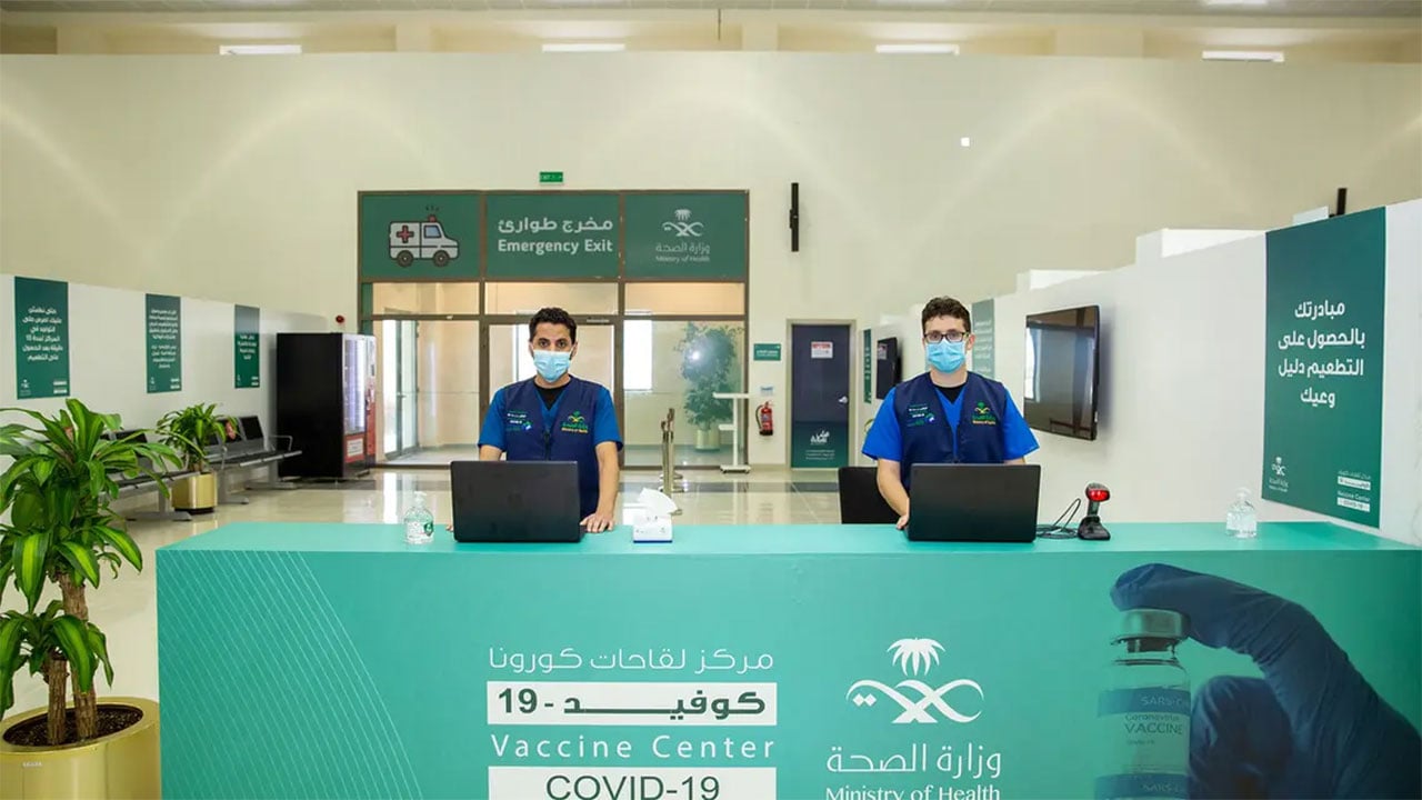 مختص: أعداد الحالات الحرجة معقولة مقارنة بإصابات كورونا في المملكة