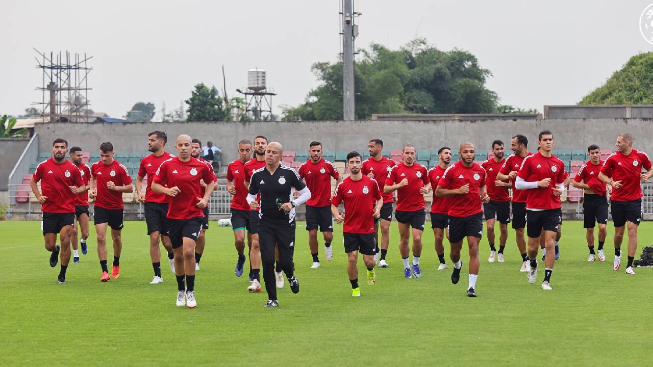 ضربة قوية للمنتخب الجزائري قبل 24 ساعة من مواجهة سيراليون في أمم إفريقيا