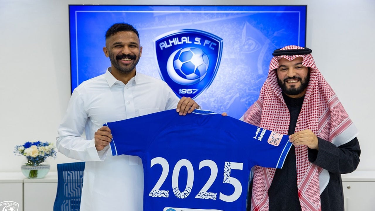 تعرف على راتب محمد العويس السنوي مع الهلال بعد ضمه رسميًا