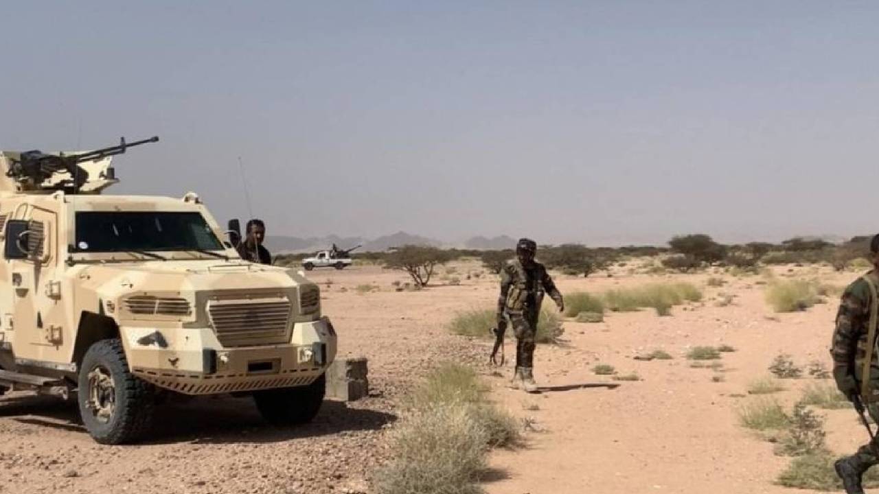 ألوية العمالقة الجنوبية تعلن تحرير مديرية حريب.. وتوجه الشكر للتحالف