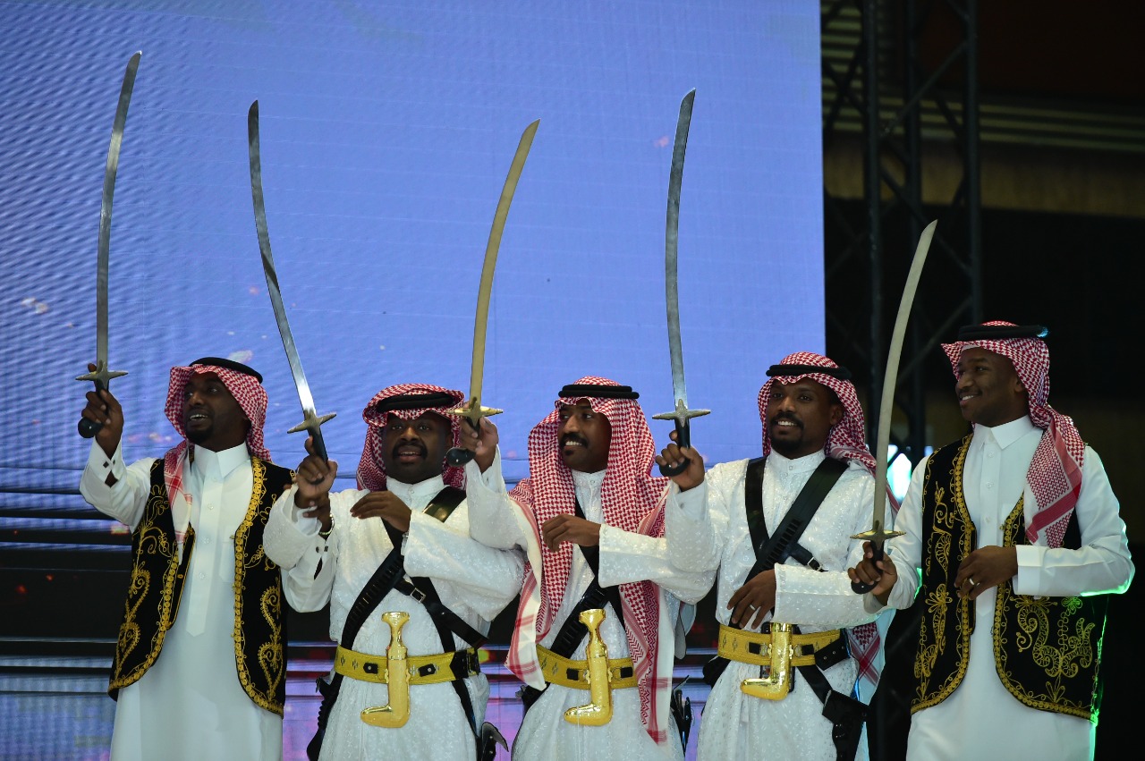 <div class="paragraphs"><p>أول قطري في أمسيات موسم الرياض الشعرية</p></div>