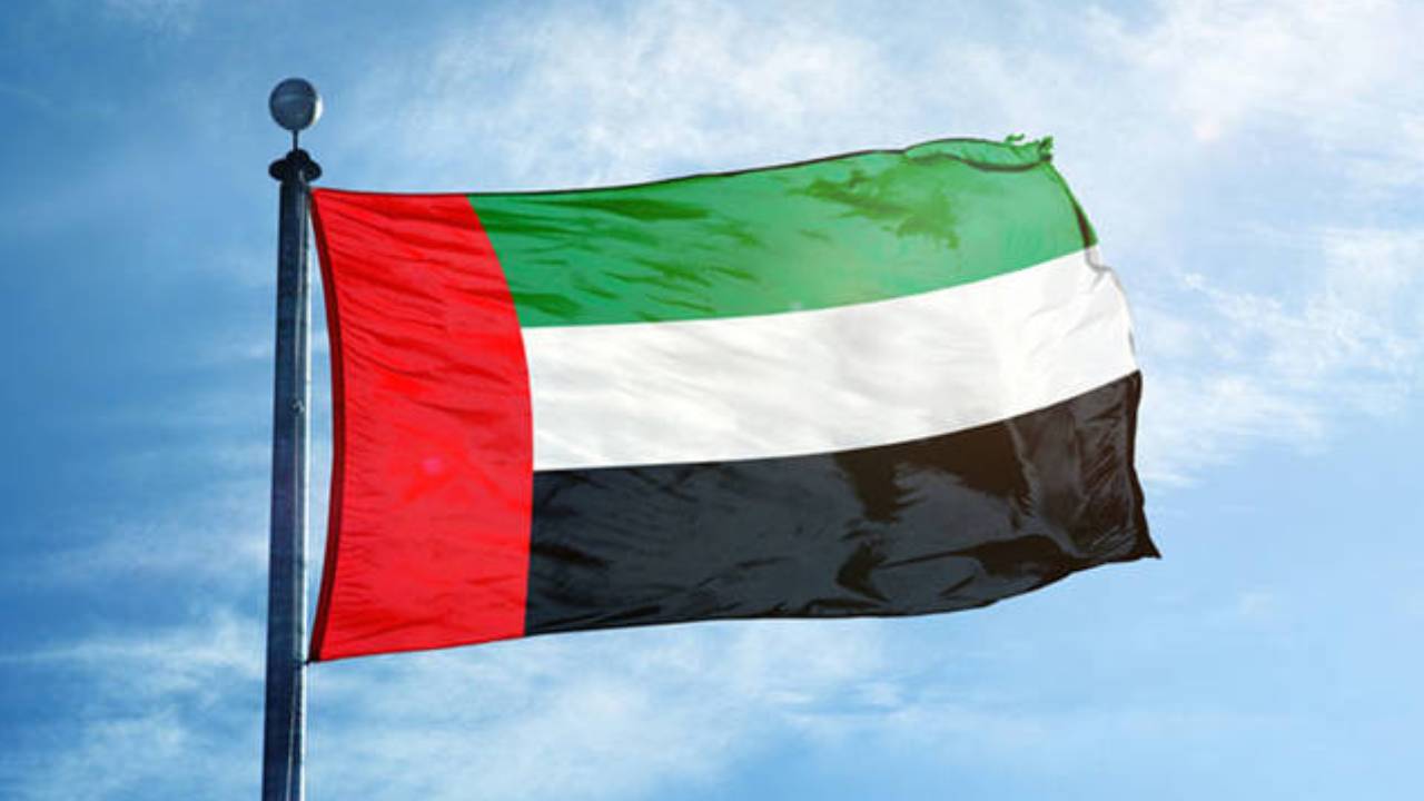 الإمارات تدعو لاجتماع لمجلس الأمن وإدانة هجمات الحوثيين بصوت واحد