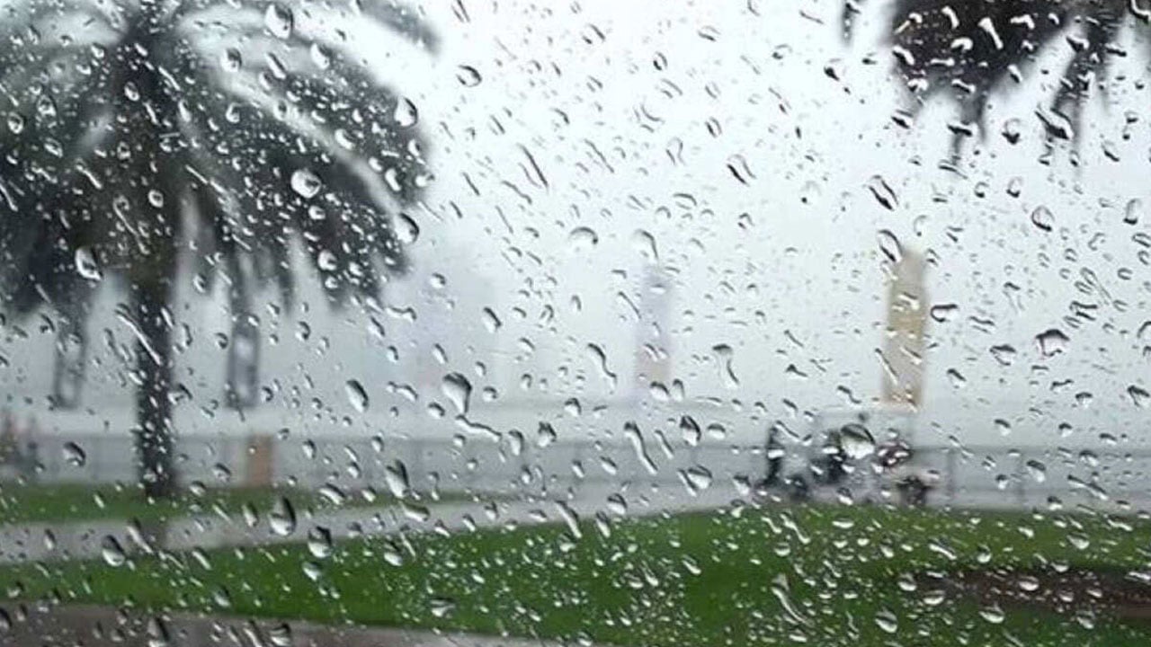 سحب ممطرة على 4 مناطق.. وخبير طقس يكشف عن التفاصيل