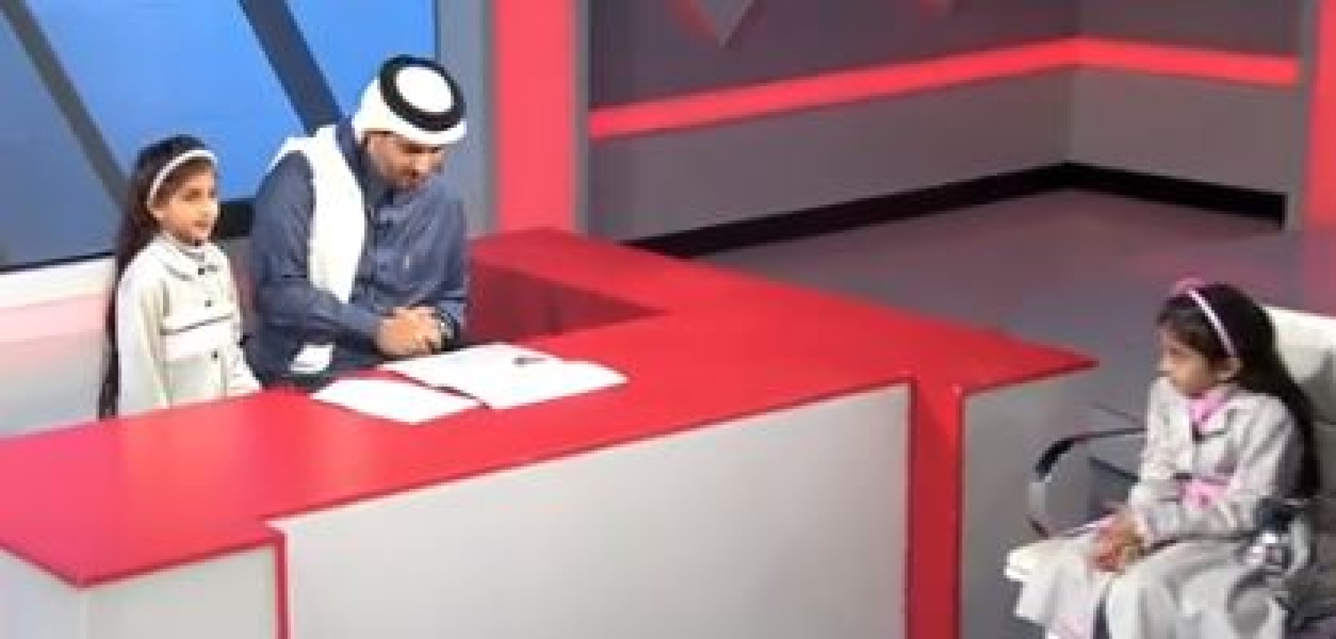 رغد وحنين.. شقيقتان تحفظان القرآن كاملاً بعمر 6 سنوات