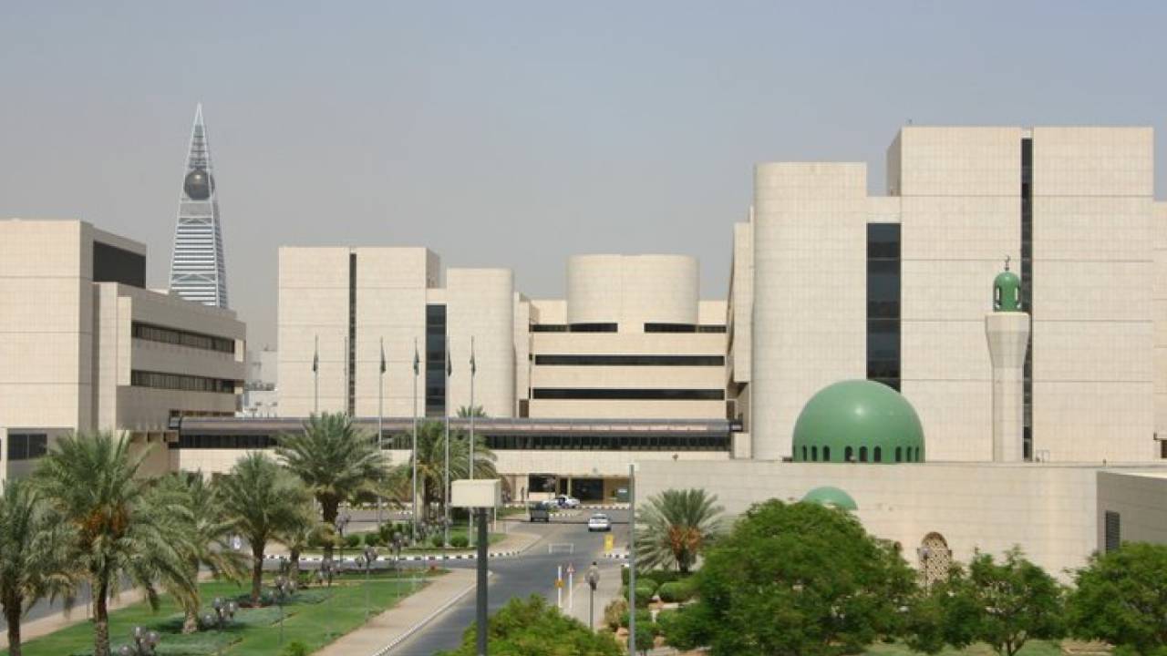 بالفيديو.. مدينة الملك فهد الطبية تتصدر الخدمات الصحية في قياس التحول الرقمي