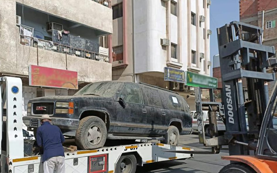 <div class="paragraphs"><p>سيارات تالفة بالعاصمة المقدسة</p></div>