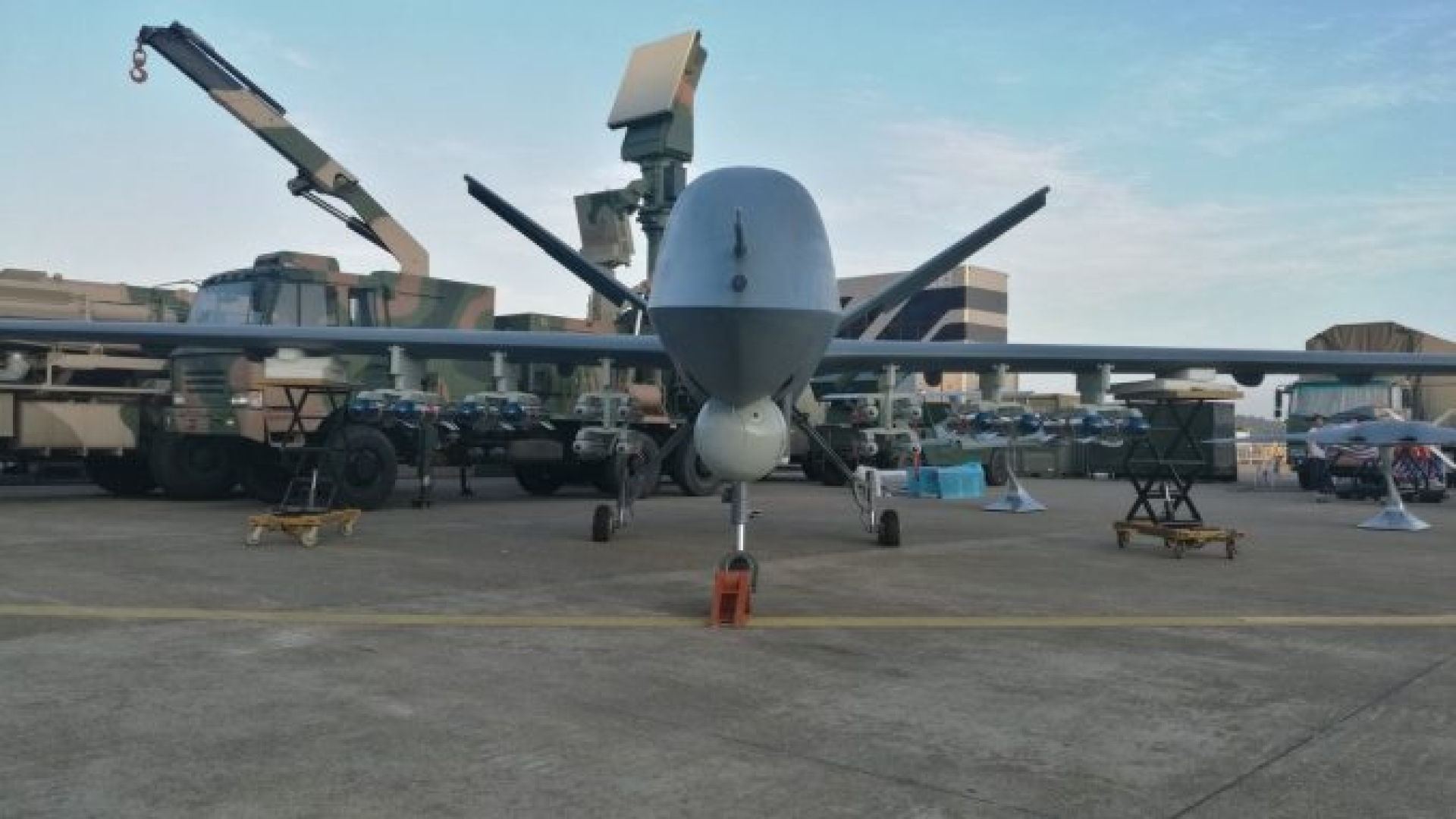 الصين تمد الجزائر بـ6 مسيَّرات هجومية من طراز «CH-5»