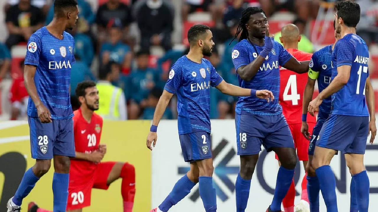 نجم فلامنجو على أعتاب الهلال