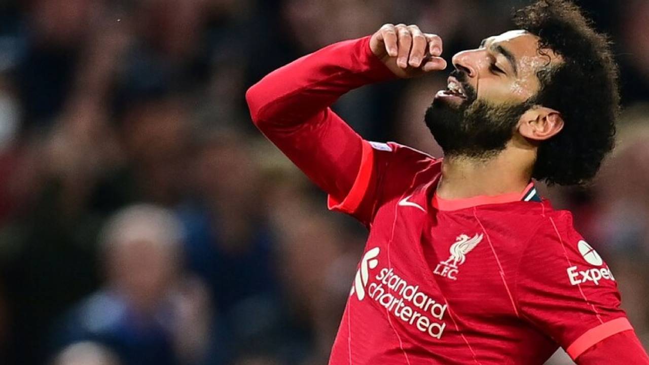 صلاح يرهن تجديد عقده مع ليفربول بـ400 ألف يورو أسبوعيًا