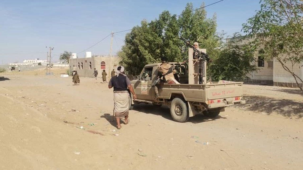 تحرير مديرية بيحان.. وألوية العمالقة تمنح الحوثي مهلة 6 ساعات للانسحاب من «عين»

