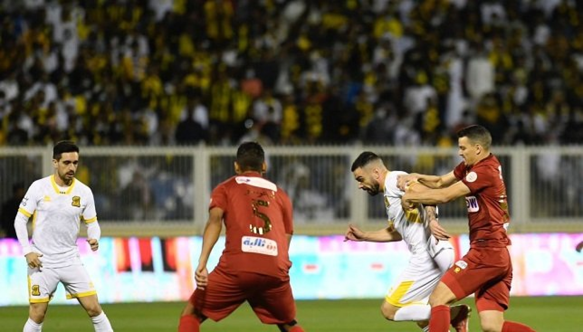 بالأرقام.. التاريخ يمنح الفيحاء تفوقًا لافتًا على حساب الاتحاد