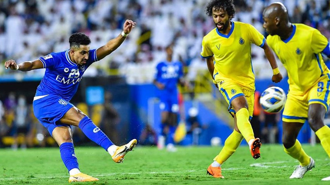 النصر يطلب حكاما أجانب لموقعة الهلال في كأس الملك