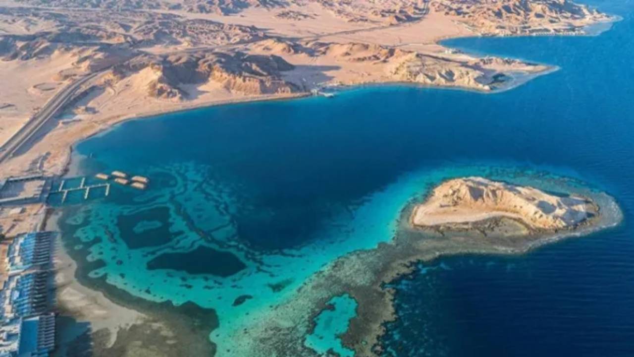 «جزيرة الوصل» بمحافظة حقل.. لؤلؤة مكنونة في أقصى شمال غرب المملكة