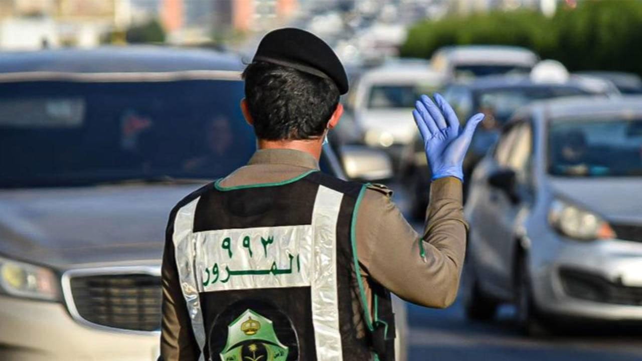 «المرور»: 3 إجراءات لتجديد الرخصة بعد سداد المخالفات 